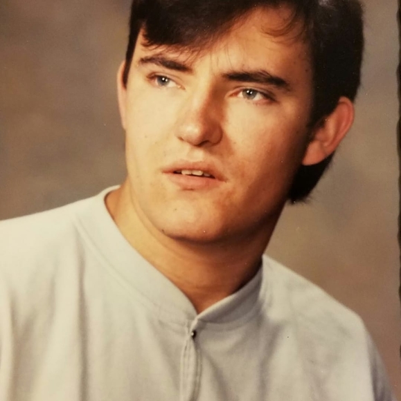 Profile Picture of Steve Ball (@manfrogking) on Poshmark