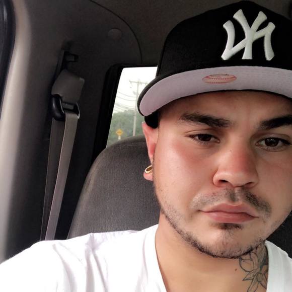 Profile Picture of Dean Romblad (@deanromblad) on Poshmark