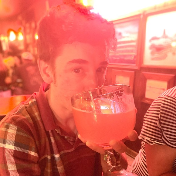 Profile Picture of Mike Metzner (@mikemetzner) on Poshmark