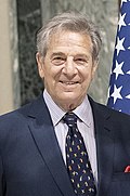 Profile Picture of Paul Pelosion Wikipedia