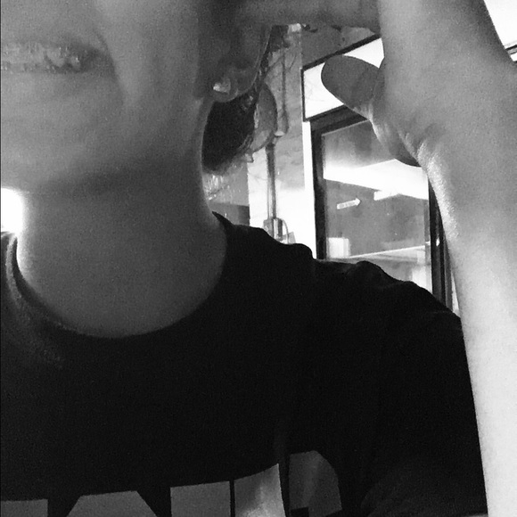 Profile Picture of Jolee Spinks (@jolee_spinks) on Poshmark