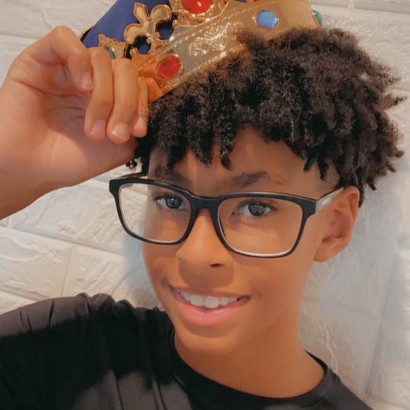 Profile Picture of Whitney Jennings (@yummystylz) on Poshmark