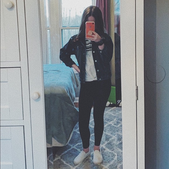 Profile Picture of Kate Mcmahon (@katemcmahon13) on Poshmark