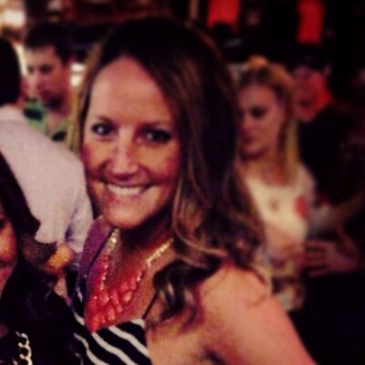 Profile Picture of Jill VanVleet (@jillyeileen) on Twitter