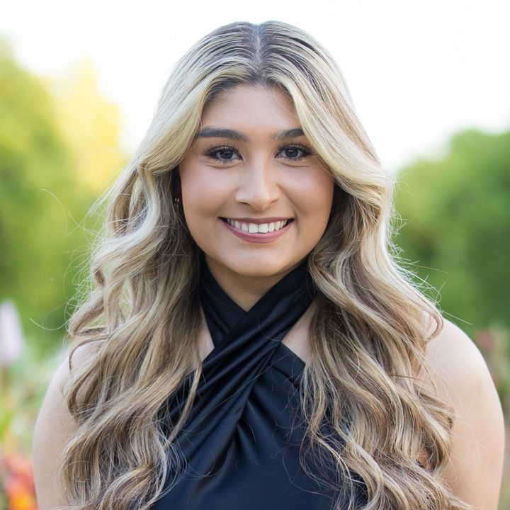 Profile Picture of Jess (@jessfrausto) on Tiktok