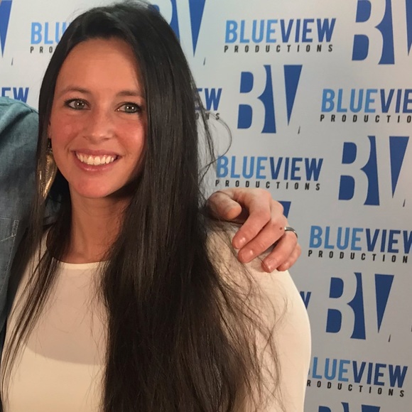 Profile Picture of Rebecca Oehlschlaeger (@rlbellew05) on Poshmark