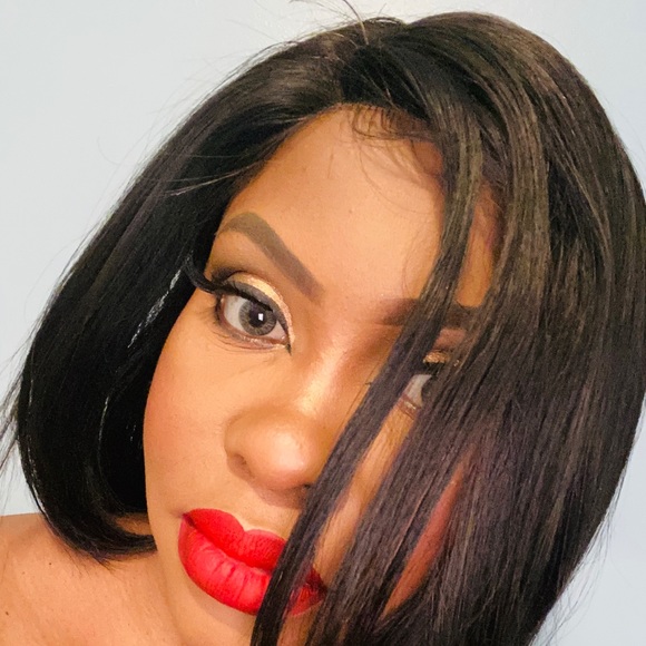 Profile Picture of Chidi Chidi (@chiidi) on Poshmark