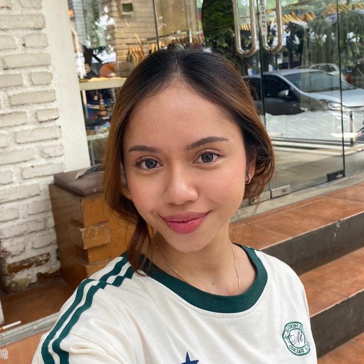 Profile Picture of   Ide kado🙄❤️ | dengan Musik... (@grtxevln) on Tiktok