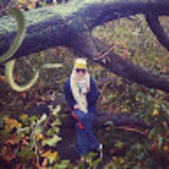 Profile Picture of Benjamin Cooley (@benjamincooley) on Poshmark