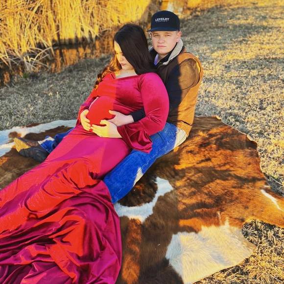 Profile Picture of Jadin Malakowsky (@jadin_m) on Poshmark