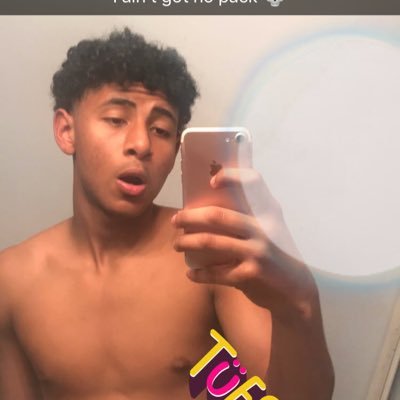 Profile Picture of Darrell (@Darrell_harvey2) on Twitter