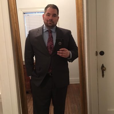 Profile Picture of Nylon Eric 🤔 (@NylonEric) on Twitter