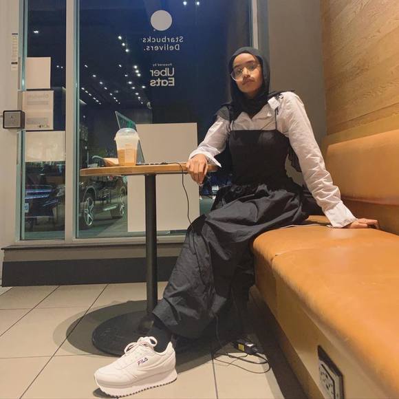 Profile Picture of Wafaa Osman (@wafaa15osman) on Poshmark