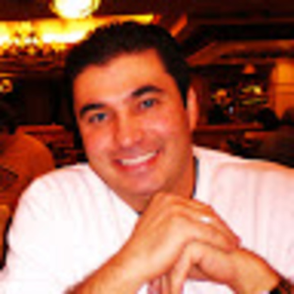 Profile Picture of Ahmad Ahram (@asahram) on Poshmark