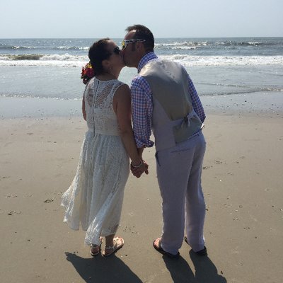 Profile Picture of Stacie Hess (@StacieHess) on Twitter