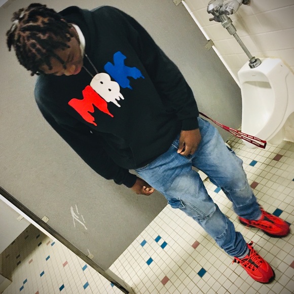 Elijah Garcon - Poshmark Profile Picture of Elijah Garcon (@gareli1031) on Poshmark