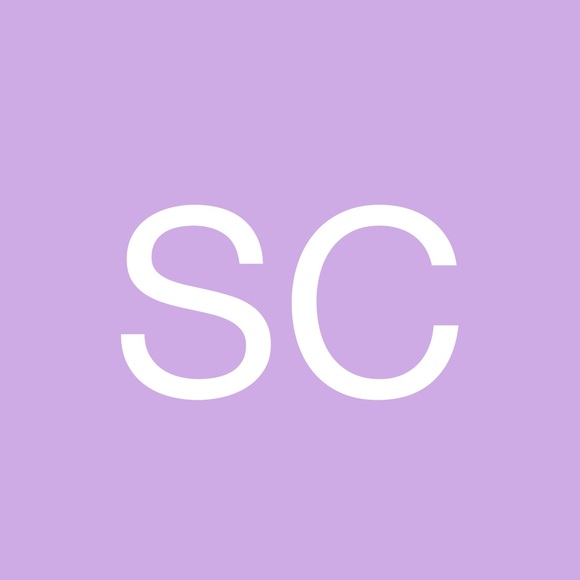 Profile Picture of Sophie Carrier (@sopcarr) on Poshmark