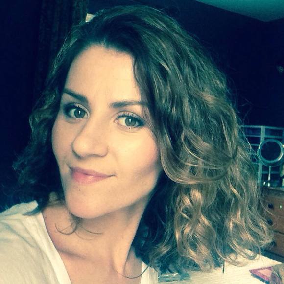 Profile Picture of Tabita Enciu (@tabitaenciu) on Poshmark