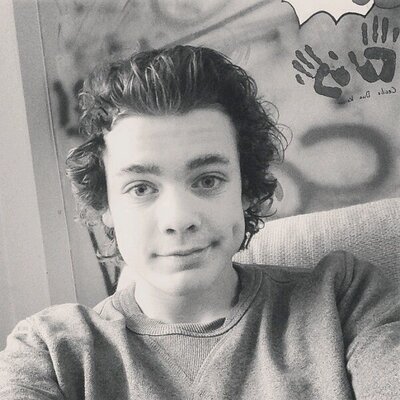 Profile Picture of Phillip Army (@PhillipHArmy) on Twitter