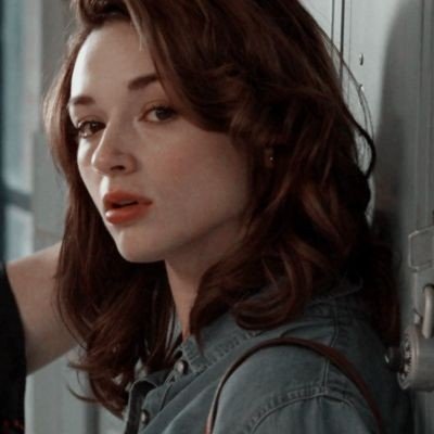 Profile Picture of VioletS._.Sinclair._ (@Hunter24Sam) on Twitter
