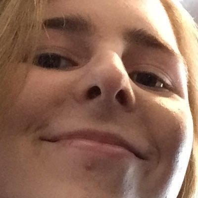 Profile Picture of Laura Dutton Stan Account (@DuttonAccount) on Twitter