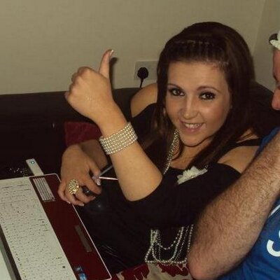 Profile Picture of Kerry Lee Hyland (@kerryleehyland) on Twitter