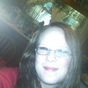 Profile Picture of Danielle Arvin (@414332454) on Myspace