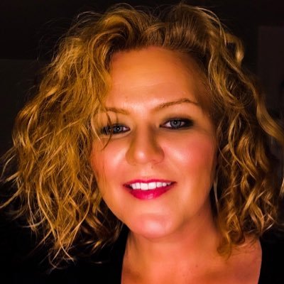 Profile Picture of Jasmine Weaver (@JasmineWeaver) on Twitter