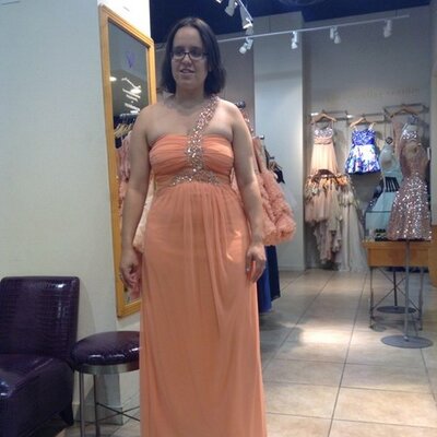 Profile Picture of Meranda Moore (@RoseMeranda) on Twitter