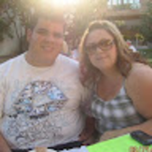 Profile Picture of Tara kai Lamcenteio (@surfahgrl) on Poshmark