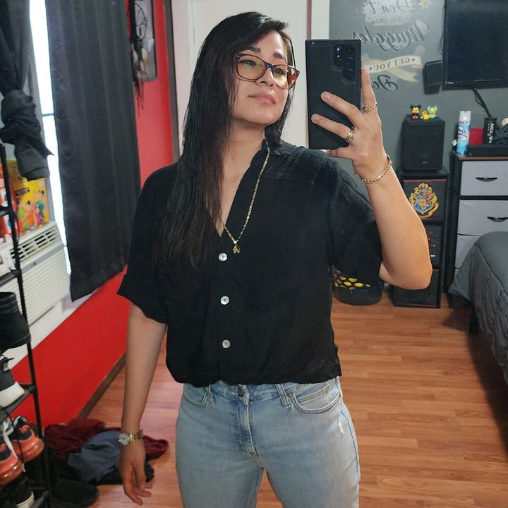 Profile Picture of Cassandra Valadez ✨️🖤 (@cassandracoval) on Tiktok