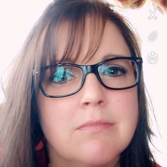 Profile Picture of Malinda Strand (@nl7803xn) on Poshmark