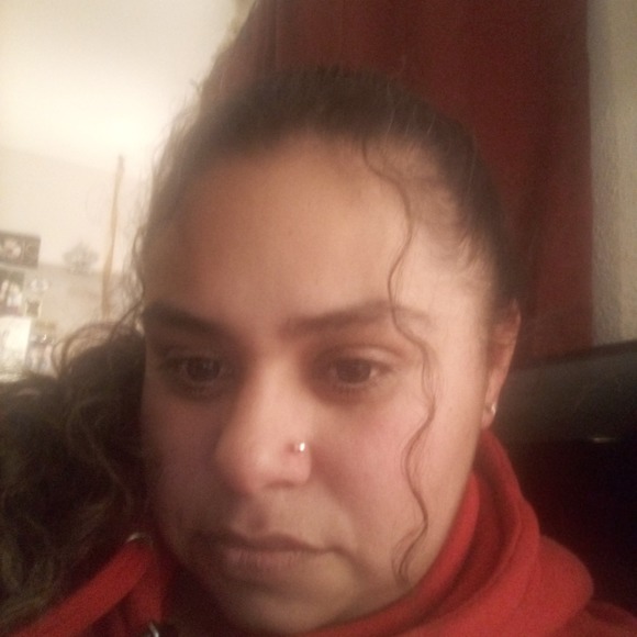 Valerie Cantero - Poshmark Profile Picture of Valerie Cantero (@v_cantero) on Poshmark