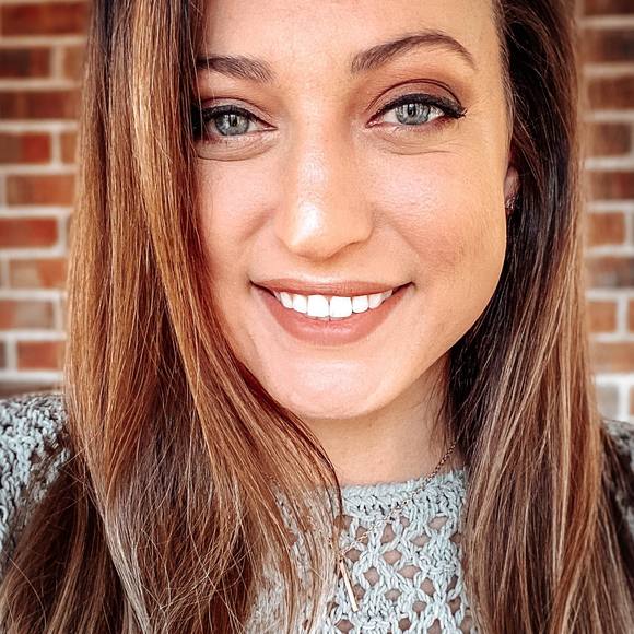 Jessi Miles - Poshmark Profile Picture of Jessi Miles (@milesja) on Poshmark