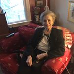 Profile Picture of Virginia Moore (@vaglassmoore) on Instagram