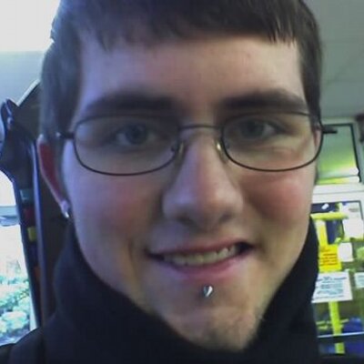 Profile Picture of Ross Hight (@capt_cupcake) on Twitter