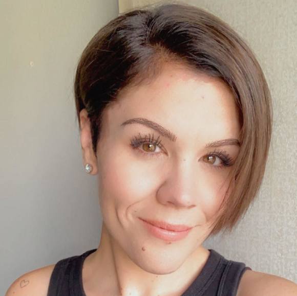 Profile Picture of Sommer Staikoff (@sommies85) on Poshmark