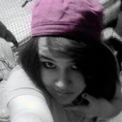 Profile Picture of Julia Heinen (@Betterbemusic) on Youtube