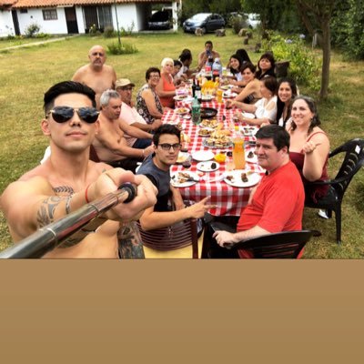 Profile Picture of Santi Chimchirian (@SanChimchirian) on Twitter