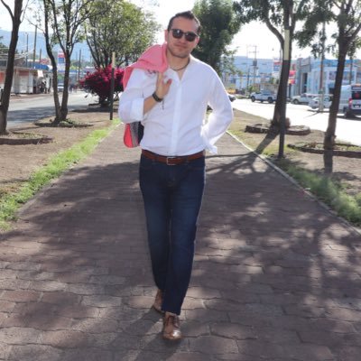 Víctor Hugo Robles A - Twitter Profile Picture of Víctor Hugo Robles A (@victorh_robles) on Twitter