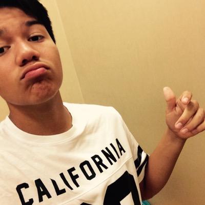 Profile Picture of Jeffery Jr Medrano (@BigBoomer14) on Twitter