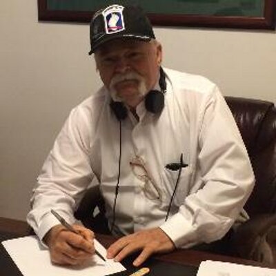 Profile Picture of Charles W Hooks (@CharlesWHooks) on Twitter