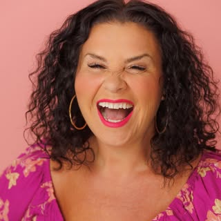 Profile Picture of 🌟Deanna “Bomb Chica” Colón (@deannabombchica) on Instagram