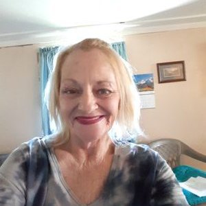 Profile Picture of Brenda Bolton (@BrendaB09668939) on Twitter