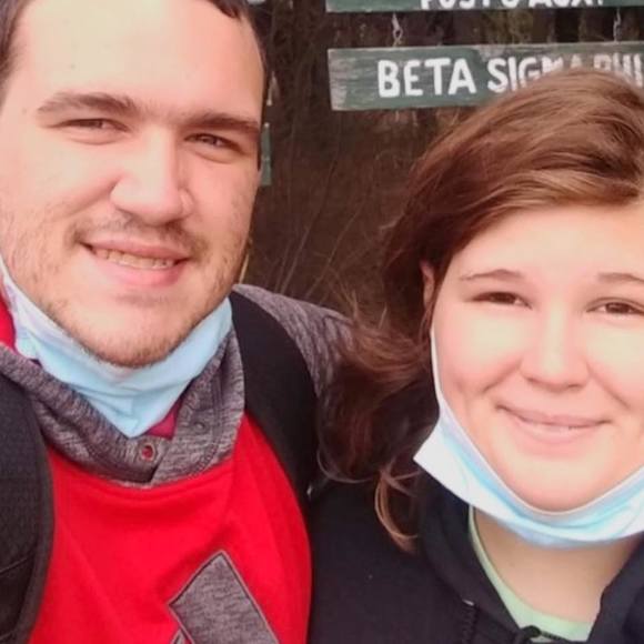 Nora Kelley - Poshmark Profile Picture of Nora Kelley (@norakelley8) on Poshmark