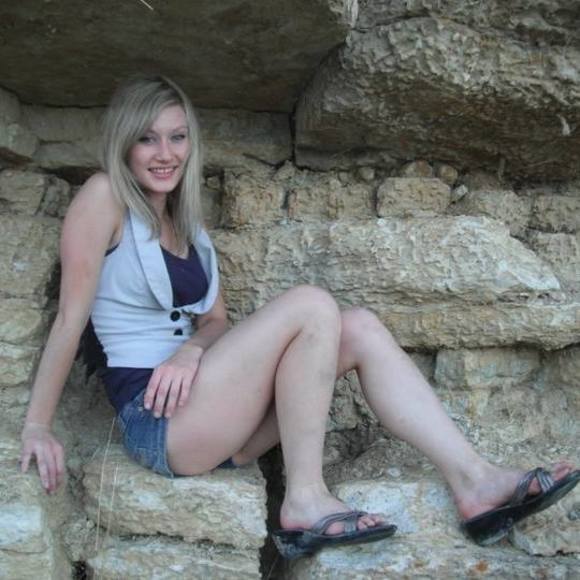 Profile Picture of Rochelle Dayna (@rochelledayna) on Poshmark