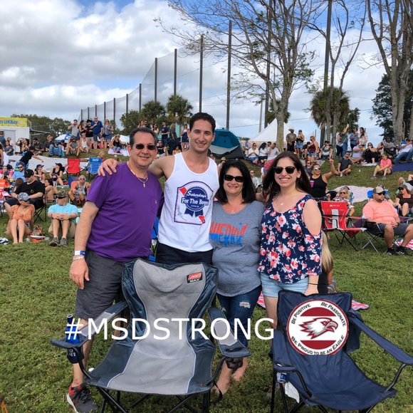 Profile Picture of Hollis Pernick (@jetsfanfl) on Poshmark