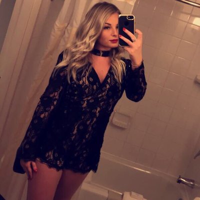 Profile Picture of Sara K (@SaraKnowles4) on Twitter