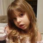 Profile Picture of Beatriz Carvalho de Lima (@beatriz_miniblog) on Instagram