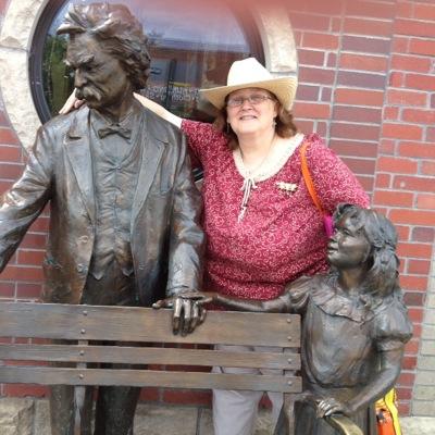 Profile Picture of Cheryl Hensley (@MacgregorLib) on Twitter